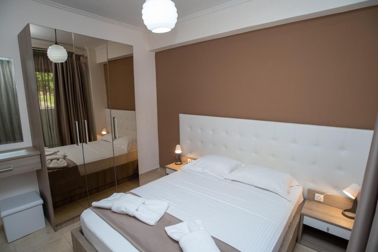 Lagaria Apartments Afytos Buitenkant foto